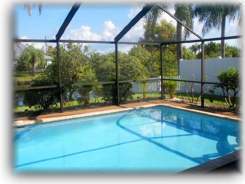 poolfence3095.jpg
